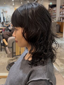 ノラ ギンザ(NORA GINZA) ウルフパーマドライパーマ顔まわりレイヤーパーマ癖毛風パーマ