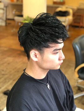 エイル 江坂(Eir) メンズ/メンズカット/メンズパーマ/ニュアンスパーマ/江坂/眉毛