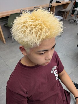 オムデュー(HOMME DEUX) ブロンドスパイキーショート