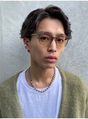 原宿ツイストスパイラルパーマメンズカットセンターパート緩め