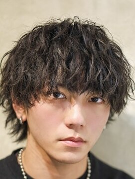 ルーストデラックス 京都河原町三条(ROOST dx) 波巻ツイストスパイラル/フェザーパーマ/京都河原町