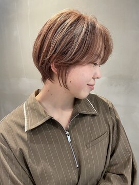 セブンベルベット(7 Velvet) ショートボブ/ピンクベージュ/小顔カット 【福岡聖容】