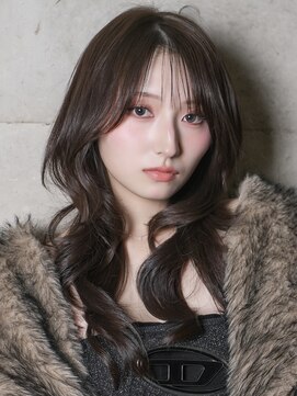 イリ 梅田(ili) レイヤーカット/ブリーチなし/ココアブラウン/髪質改善