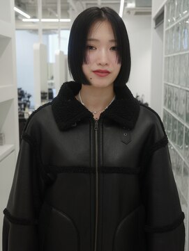 ノーヴァン デフォーム(NOVAN DEFORM) ステップカットボブ