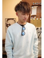 エディ(Edy)&nbsp;メンズツイストスパイラルパーマスキンフェード眉毛カット岡山
