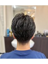 エヌハブル(N-Huble)&nbsp;ツーブロックナチュラルスタイル