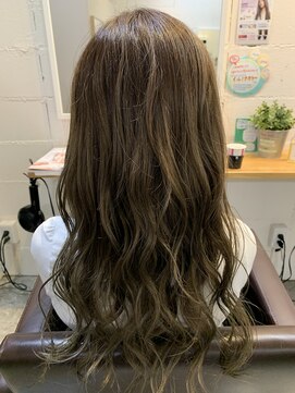 アルート 町田店(aroot) ベージュカラー