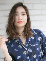 ルティア(Lutia)&nbsp;かきあげバングヘア　透明感ベージュ