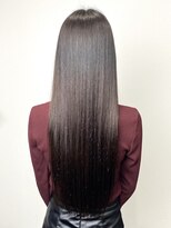 38 ミヤ(MIYA)&nbsp;2回目の来店★繰り返しの髪質改善トリートメントで輝く艶髪に◎