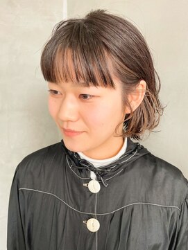 トゥコ(tuco) インナーカラー　フェイスフレーミング　ベージュ　ミルクティー