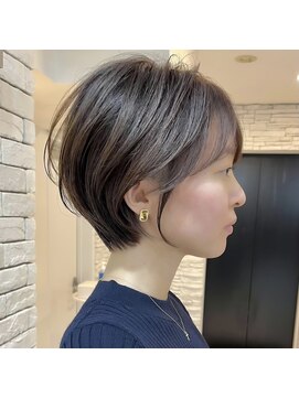 メモリーズ 銀座(Memories) 似合わせ大人かわいい丸みショート