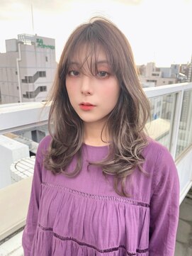 バイオレット 表参道店(Violet) ミディアムヘアレイヤーシルキーベージュ