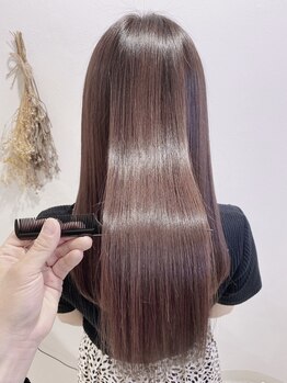 アース コアフュールボーテ 新潟青山店(EARTH coiffure beaute)の写真/今最も話題の髪質改善トリートメント！髪に栄養を補充して、うるサラな髪へ♪