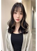 ベージュグレー黒髪レイヤーくびれヘア小顔10代20代30代40代