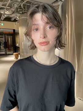 スクリーン(SCREEN) ホワイトグレージュ/デジタルパーマ/フェザーパーマ/三宮/元町