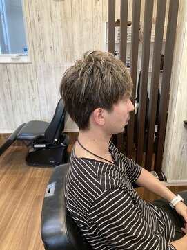 ライズヘアー(RISE HAIR) ショートスタイル＋ハイライト