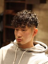 キングスマントーキョー 立川北口店(KINGSMAN TOKYO)&nbsp;メンズカットメンズパーマニュアンスパーマフェードカット[立川]