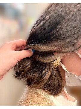 レム 溝の口(REM) イヤリングカラー×ベージュ