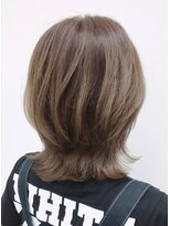 ティエナビューティー(TIENA BEAUTY)&nbsp;クラゲヘアー/ベージュ/ウルフ/前髪パーマ/前髪カット/天神