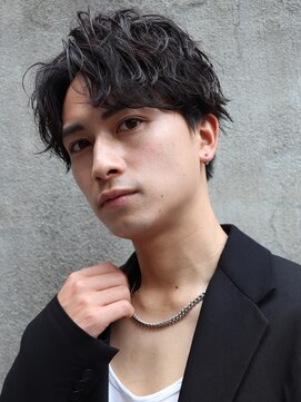 ロンドガルマン 名古屋(Lond GULLMAN) 【Lond GULLMAN江村】波打ち色気の大人センターパート