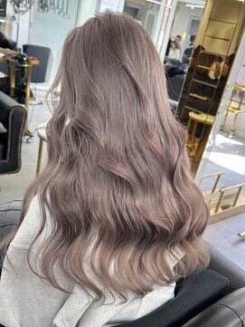 ジーディーエス(GDS) 韓国風カラー×ミルクティー