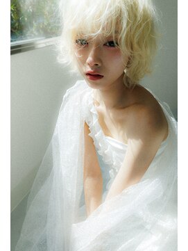 ランテルディ 渋谷(LANTERDIT) ショートヘア/ひし形/ミニボブ/レイヤーボブ/外ハネ/ショート