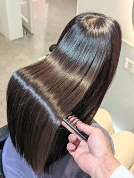 クオレア(CUOREA) 髪にドラマを。髪質改善トリートメントカラー