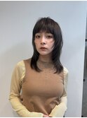 ミディアム顔周りレイヤー
