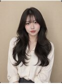 暗髪でも重く感じない韓国風こだわりレイヤー