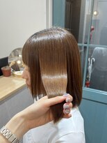 hyon myon/RISEbyREVO 綾瀬店【ヒョンミョン】&nbsp;ハッシュカット/デザインカラー/グレージュ[綾瀬駅/韓国ヘア]