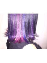 プランクスター(prankster)&nbsp;[prankster]切りっぱなしボブの3色ビビッドインナーカラー