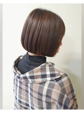 フラワーズビィーオーディー(FLOWERS BOD) 綺麗シルエットな‘’ミニボブ”