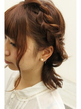 ドリップ(drip.) 大人可愛い編み込み☆Informal☆ヘアセットスタイル♪
