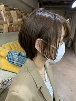 ロイジー(roijir)&nbsp;【roijir 表参道】ショートボブ☆オリーブブラウン