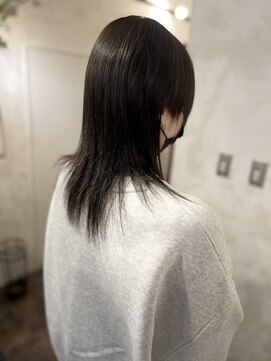 ダッチェス(DUCHESS) 毛先滑らかウルフ！