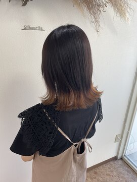 シルエット 美容室 裾カラー　エンドカラー　八戸20代30代40代50代