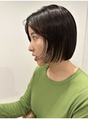 切りっぱなしボブ、トラックオイル仕上げ