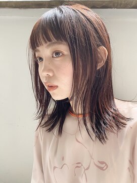 アム(amu) ピンクベージュ×オン眉×ミディアムレイヤー