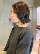 【AILERON 人気スタイル02】くびれミディ