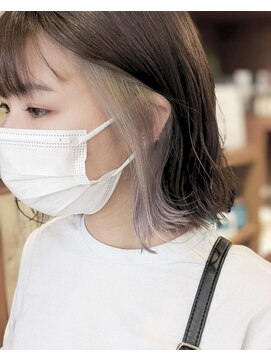 オージェイプラス(OJ+) インナーカラー×シルバーアッシュ