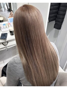 アンベル(ANBEL) レイヤーカット髪質改善ダブルカラーブリーチ西宮ハイライト