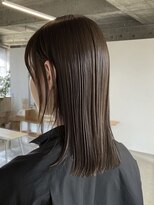 シア(XIA)&nbsp;ナチュラルストレート/美髪/アッシュブラウン/艶髪