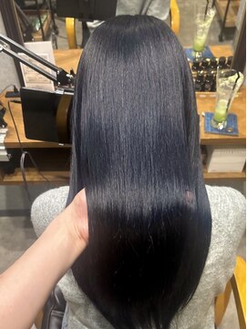 【ネイビーブラック】