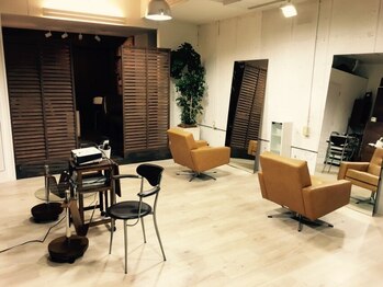 アットゼー(@z)の写真/【10周年】”高い技術力”と”丁寧なカウンセリング”をご提供します！髪のお悩みも気軽にご相談ください◇