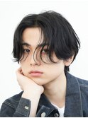 原宿ニュアンスパーマ毛流れヘアセンターパート大人ビジネスヘア