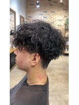 Spec Holder 藤井寺 Men's salon 【メンズカット/メンズパーマ/ツイストスパイラル】&nbsp;スペインカール　フェードカット　ツイストスパイラルパーマ