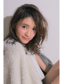 クロエ バイ ラヴィズム 紫竹山店(CLOE by LUVISM) 控えめグレージュ×アンニュイウェーブ☆