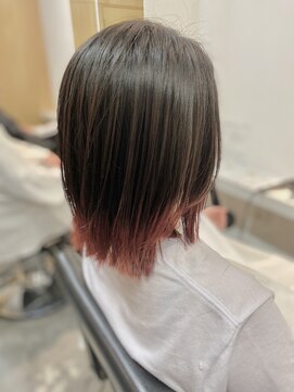 ツイッグ(twig) ブラック×レッドの裾カラー