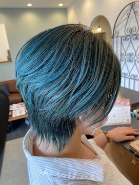 アンティーク(Antique) ショートウルフ