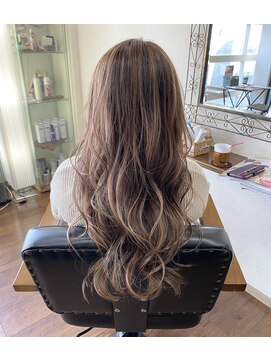 リズ オブ ヘアー(Lis of hair) ☆大人女子ハイライト☆